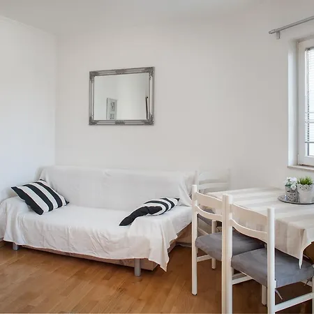 Bounty Apartment