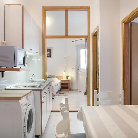 Bounty Apartment